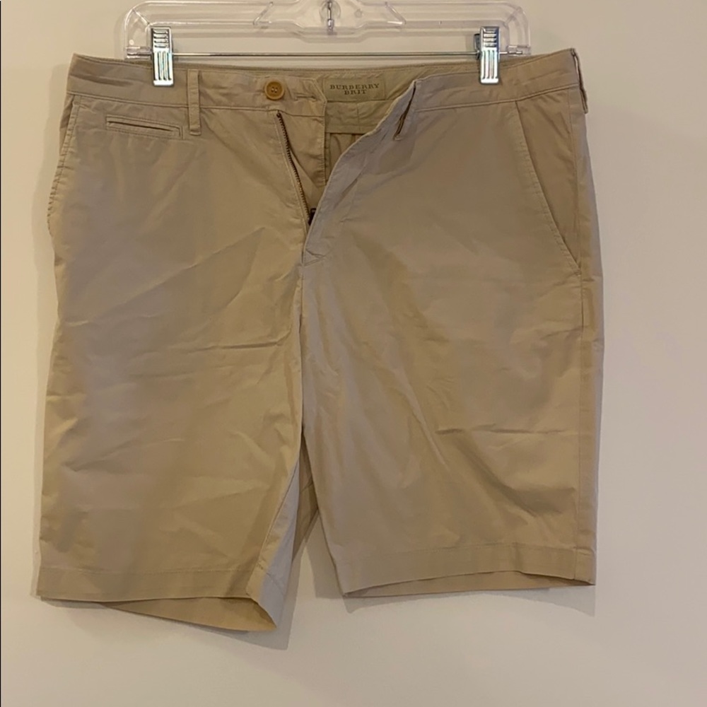 Tan Burberry Shorts Size 30